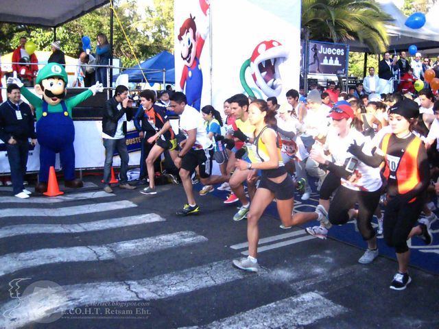 Runners start